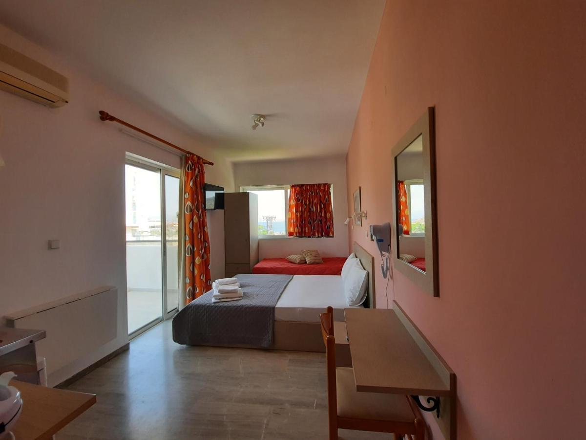 Ntemos Apartments Tolo Bagian luar foto